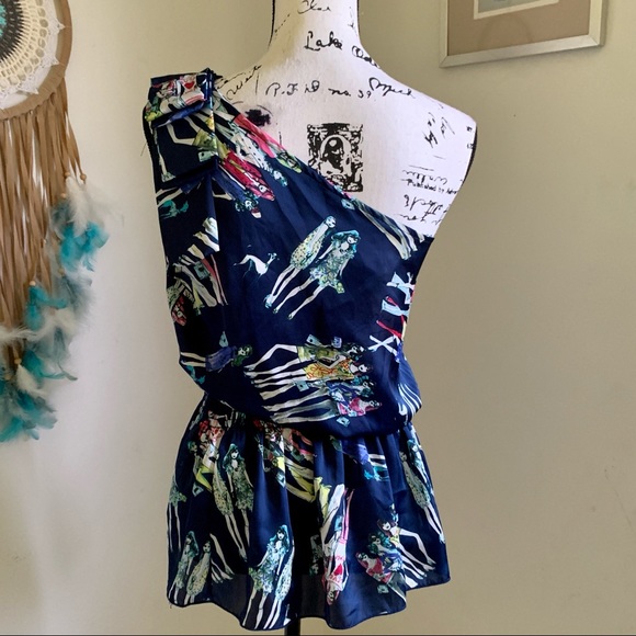 One Shoulder Blue/Patterned Top - Picture 3 of 4